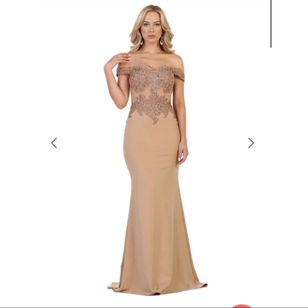 New never worn champagne dress
